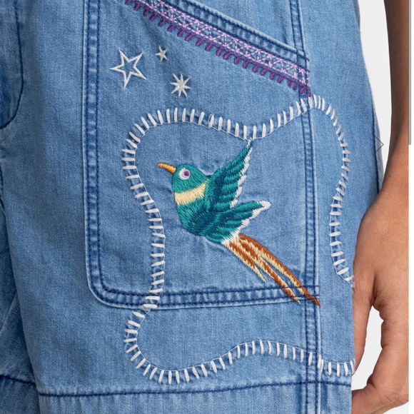 Johnny Was Lyonne Pull On Short Medium 30” EUC embroidered Jean shorts - Picture 2 of 13